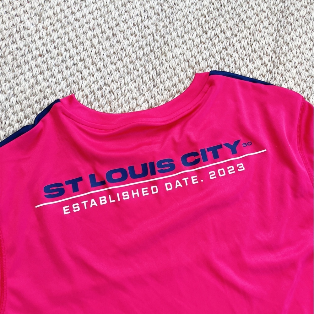 Fanatics St. Louis City SC Long Sleeve Performance Shirt Men’s Medium Pink Blue - Picture 7 of 9